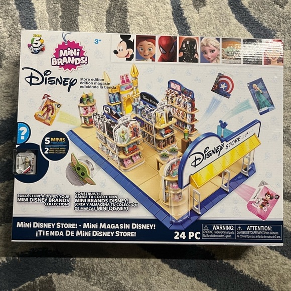 Disney Other - Mini Brand Dinsey Store